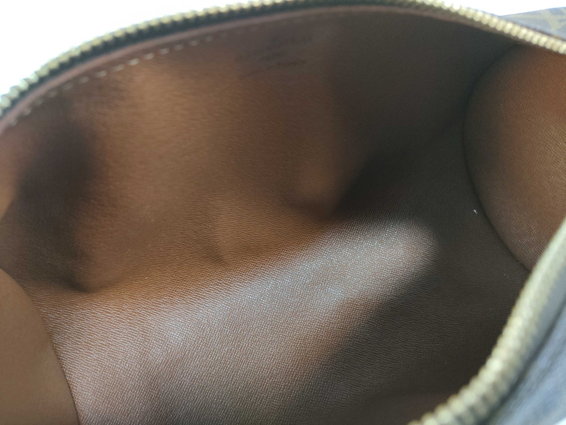 LOUIS VUITTON Monogram Papillon 26 Old Model Handbag