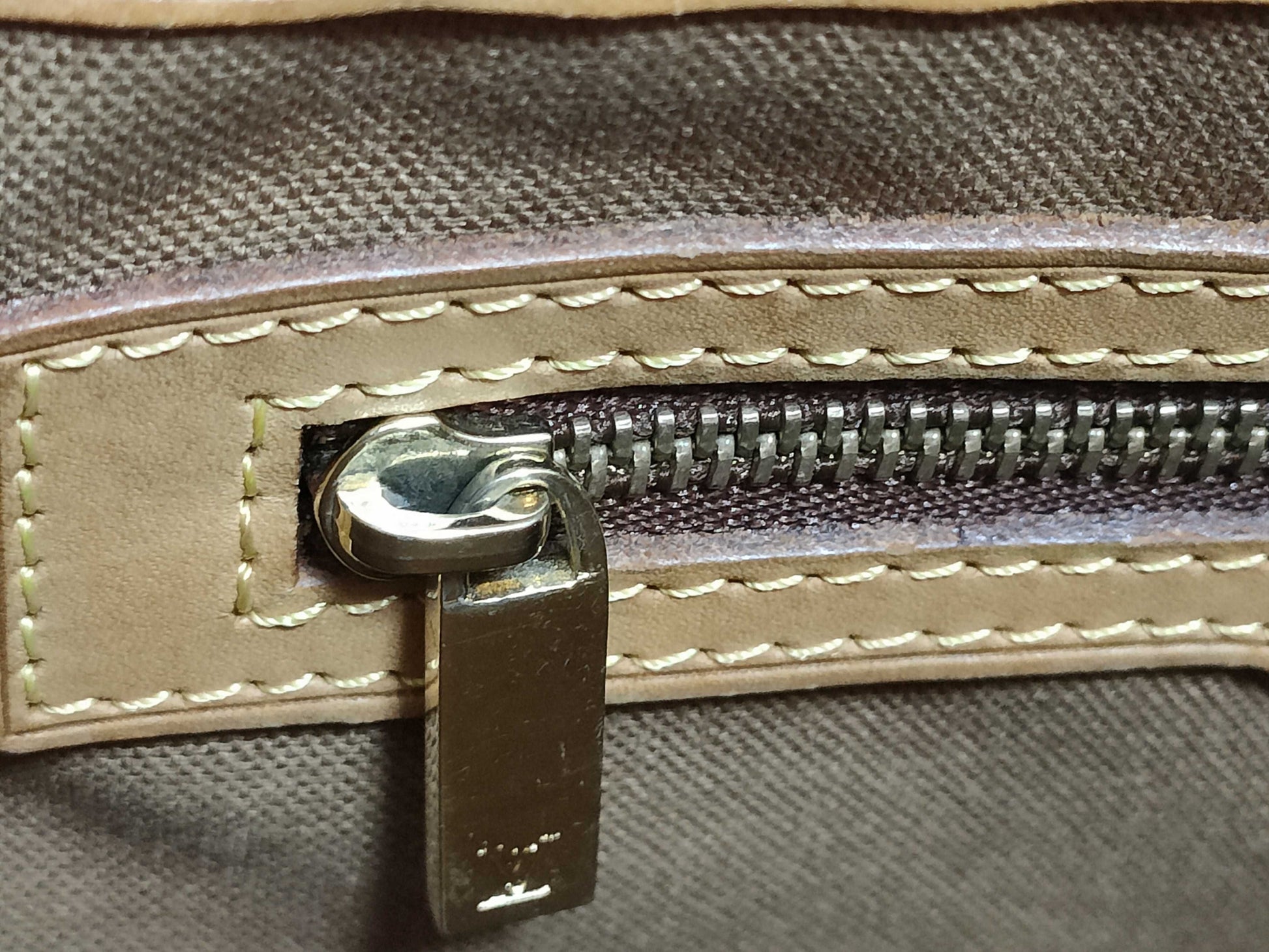 LOUIS VUITTON Monogram M51172 Vavin PM Tote Bag