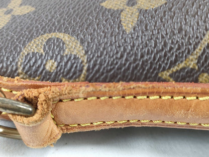 LOUIS VUITTON Monogram M51290 Drouot Shoulder Bag