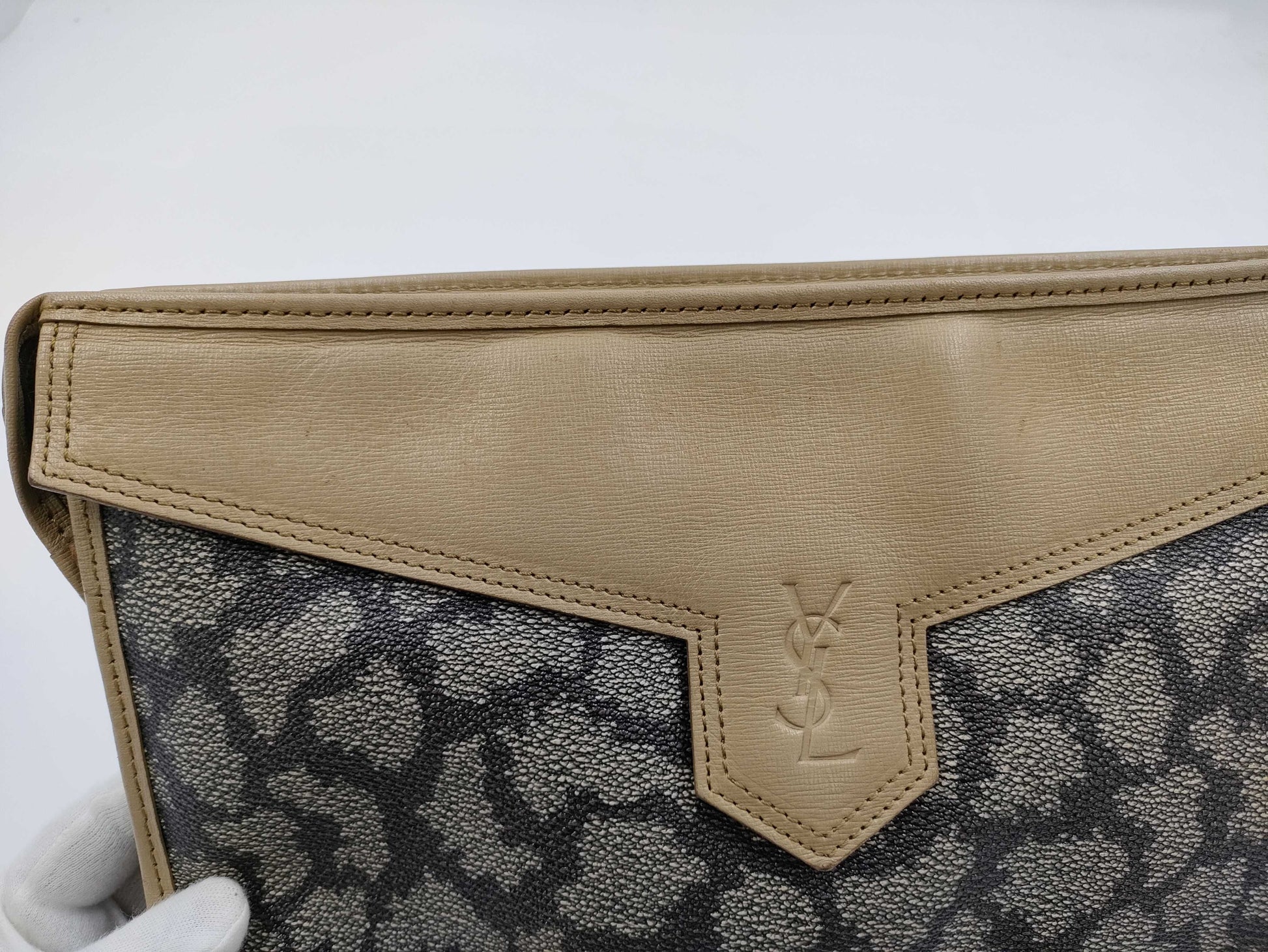 Yves Saint Laurent Logo Second Bag