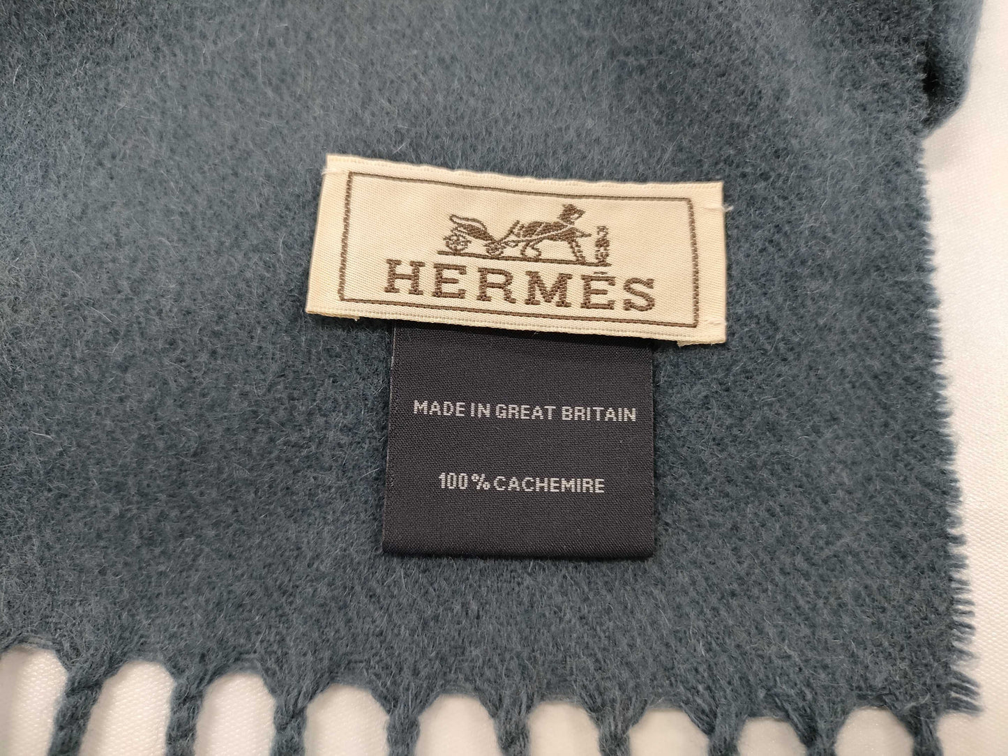 HERMES Cashmere 100 Scarf