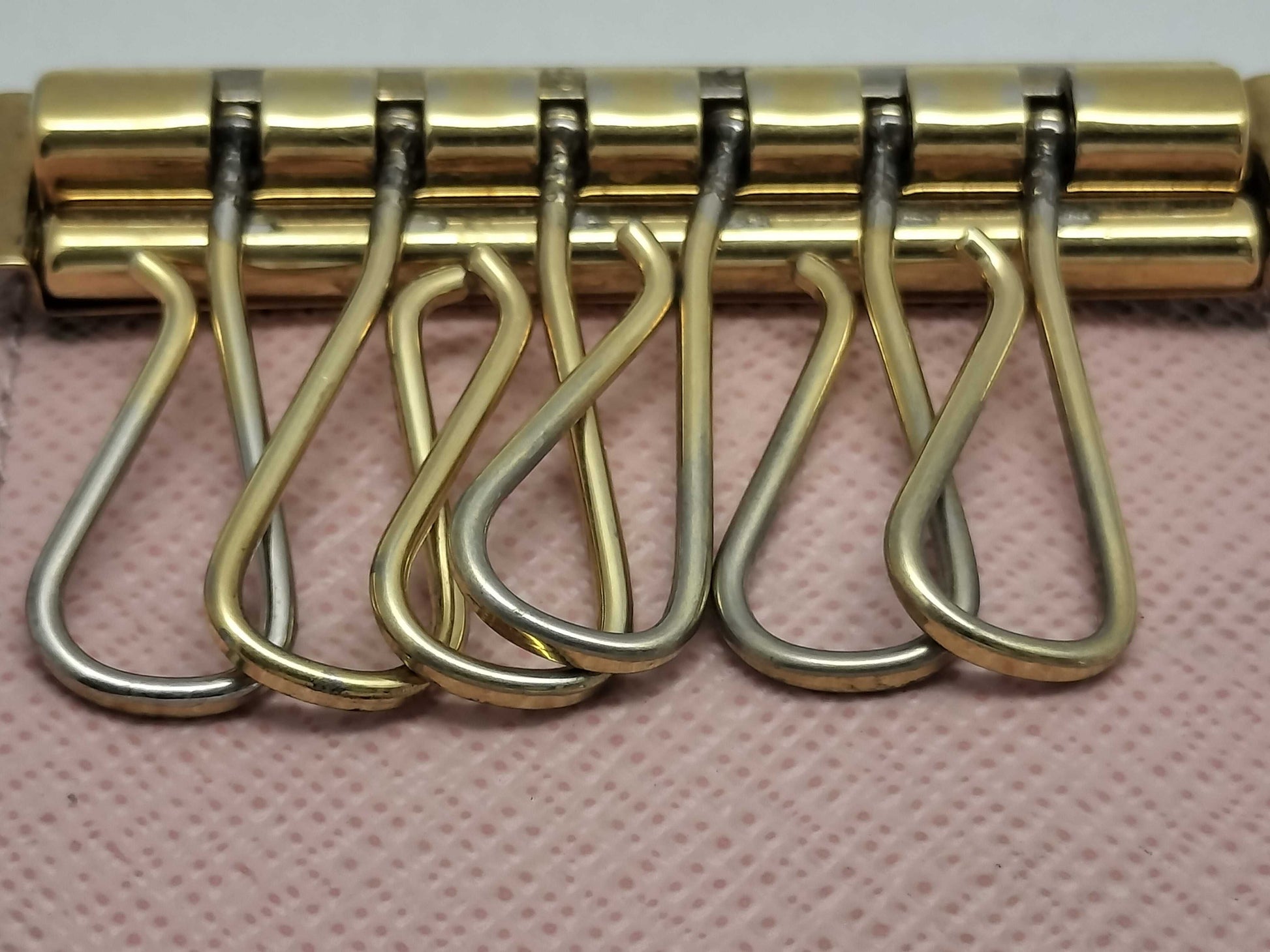 LOUIS VUITTON RFID Unverifiable CT2147 Damier N41624 Rose Myrtle 6-Ring Key Case/Key Holder