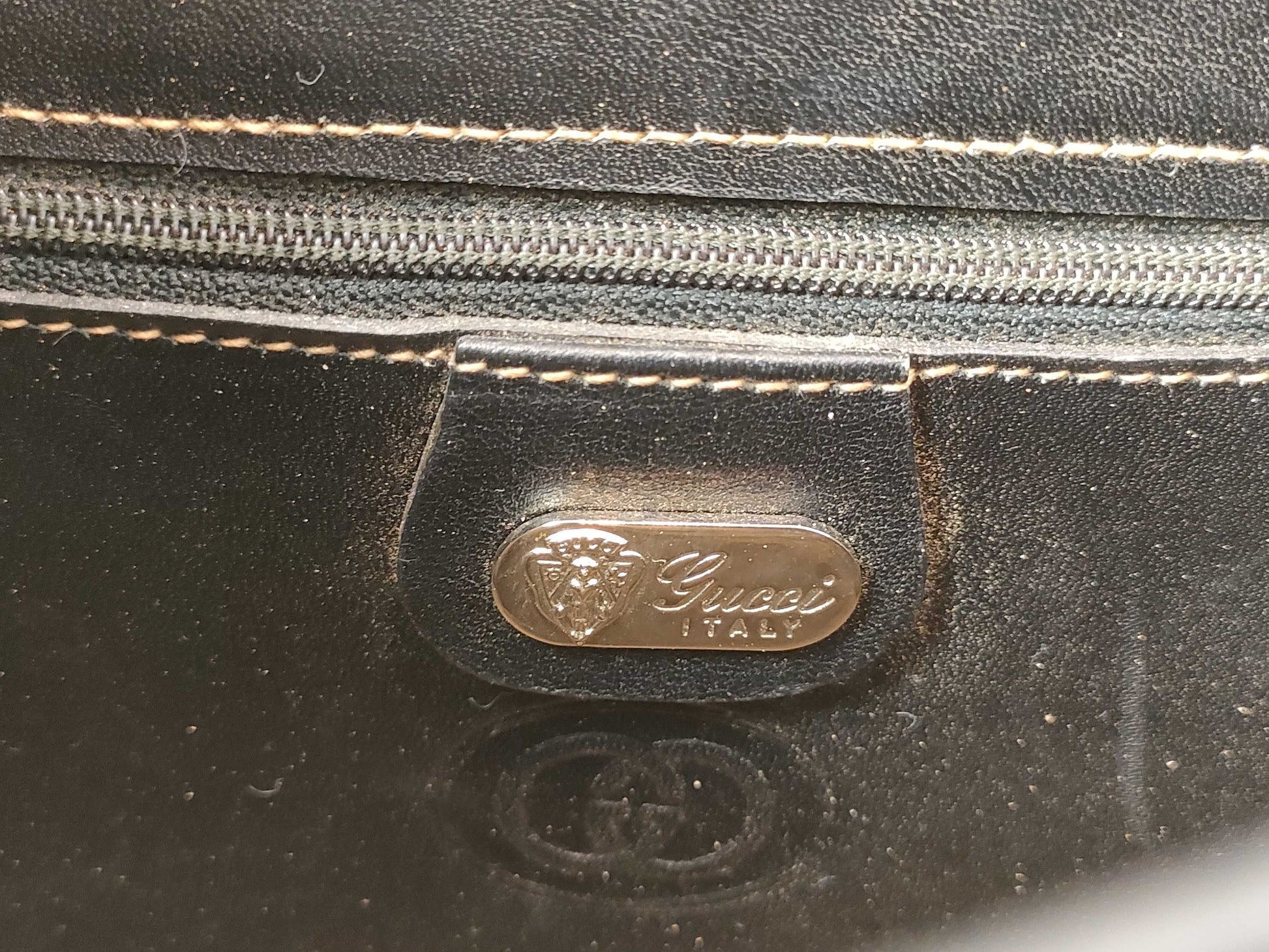 GUCCI Shoulder Bag 001, 261, 1135 Shoulder Bag