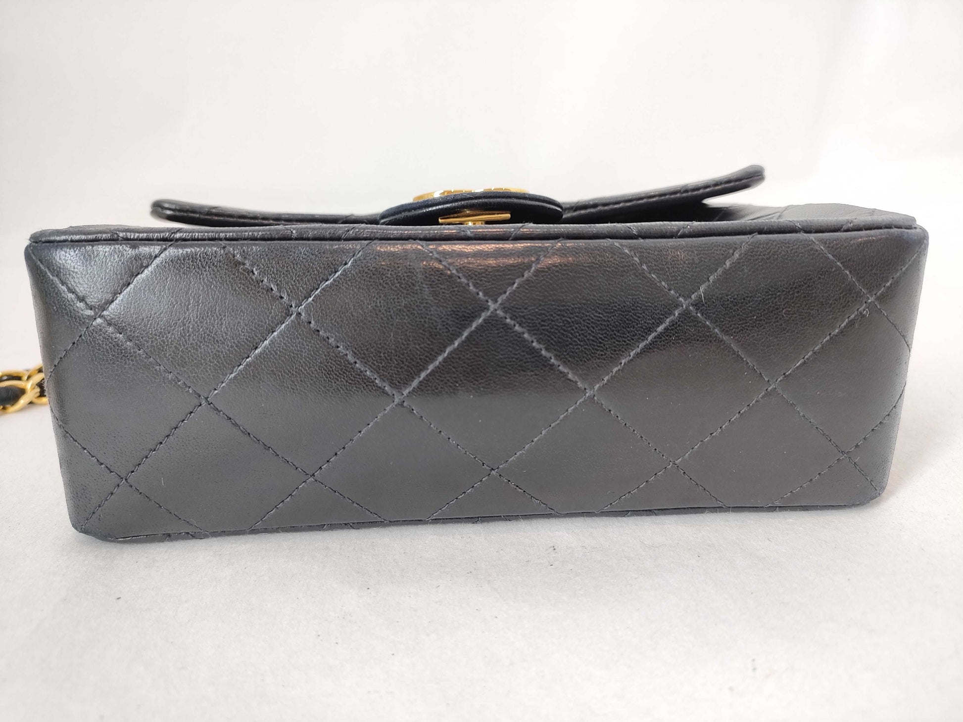 CHANEL [Card Sticker Included] No. 2 Lambskin Minimato Chain Single Flap Shoulder Bag
