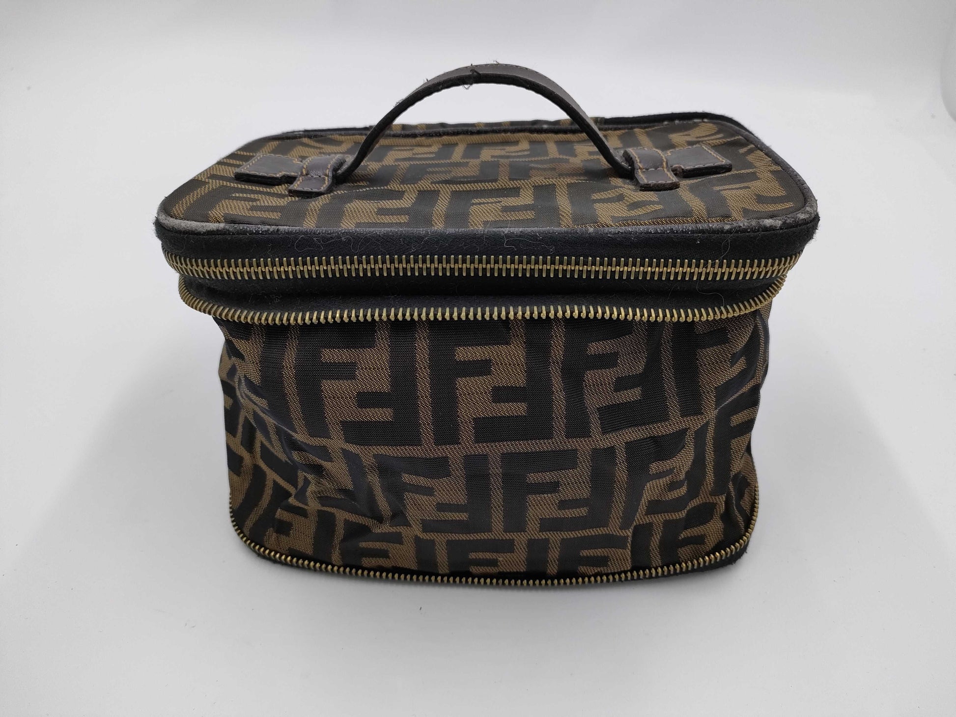FENDI cosmetic pouch vanity bag