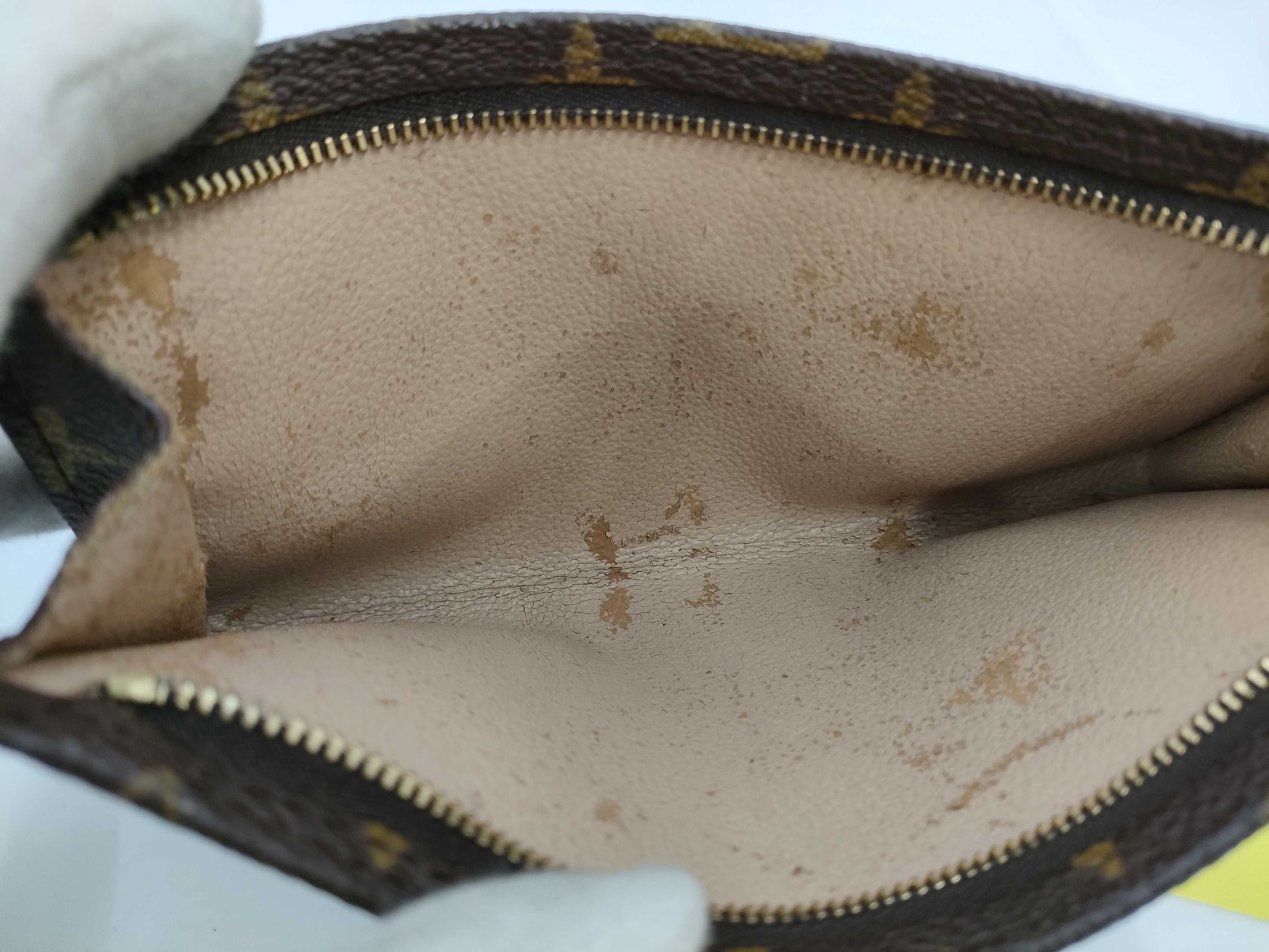 LOUIS VUITTON Monogram Pouch Pouch