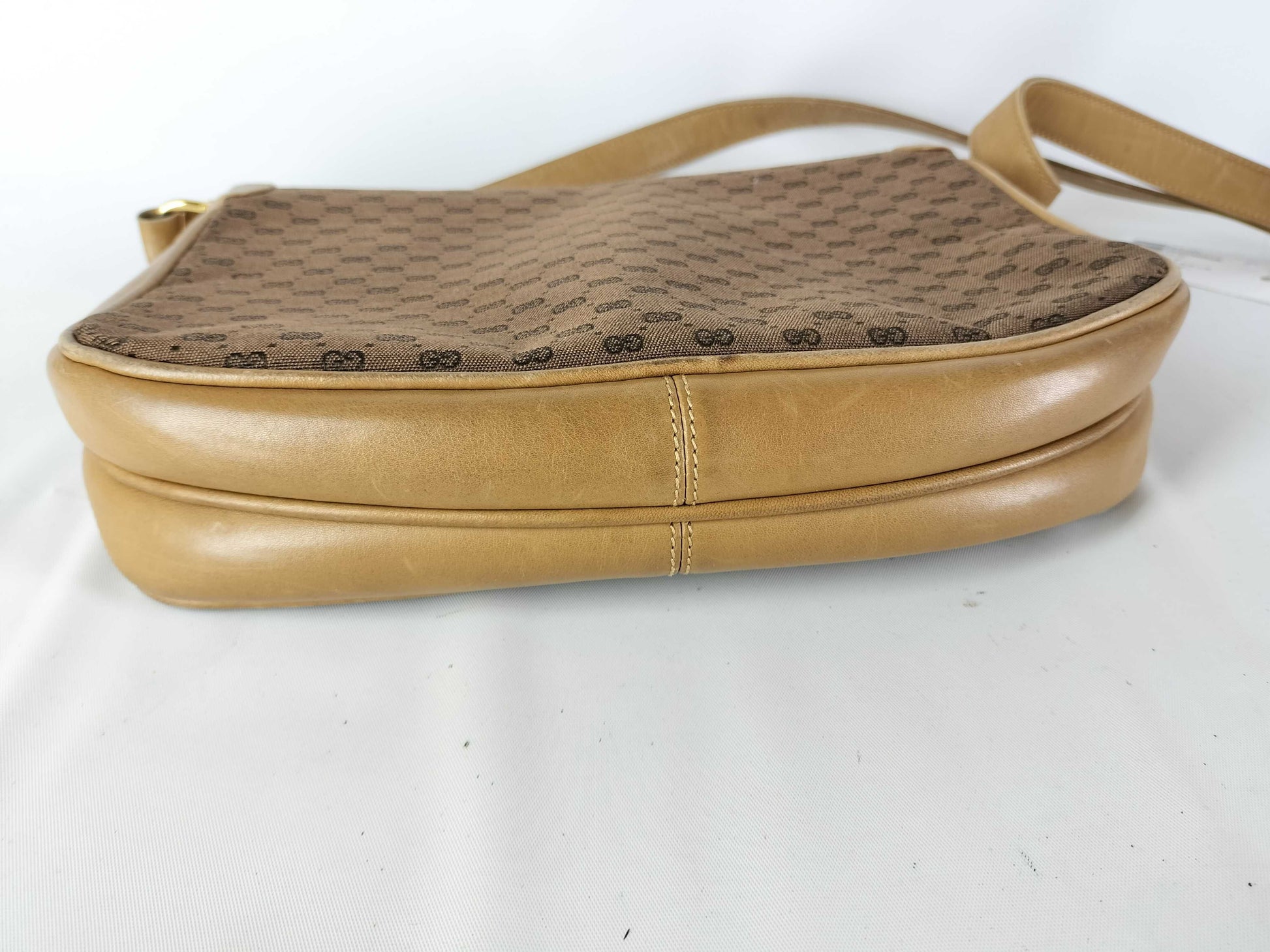 GUCCI Old Shoulder Bag