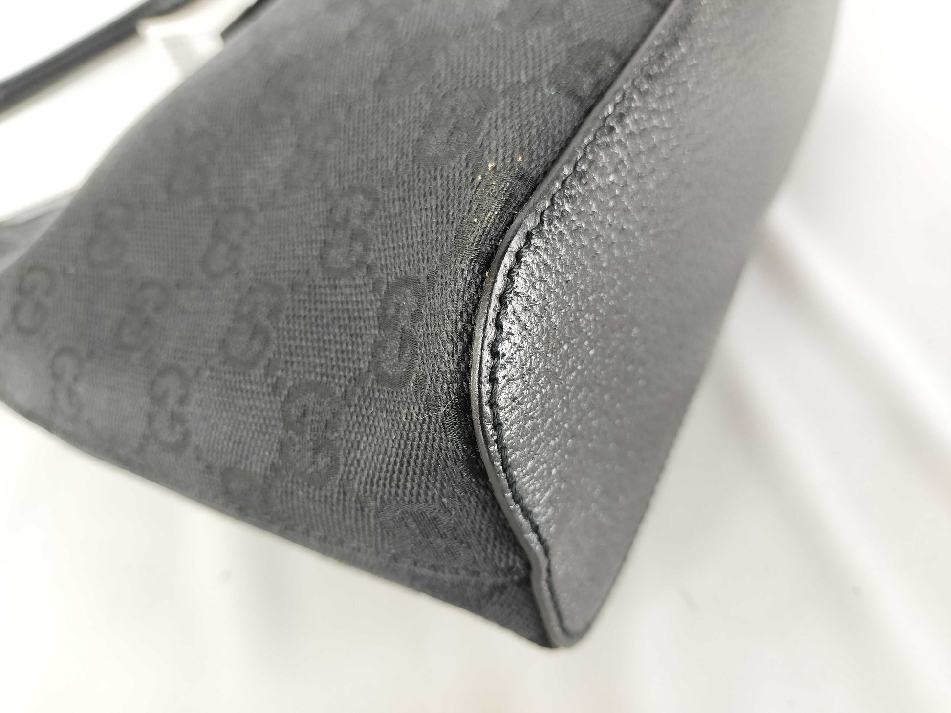 GUCCI GG Canvas 115002 Shoulder Bag