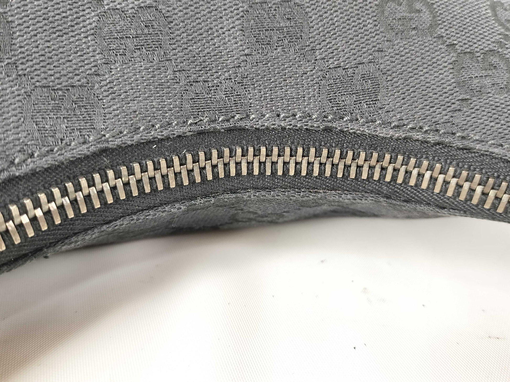 GUCCI GG Canvas 115002 Shoulder Bag