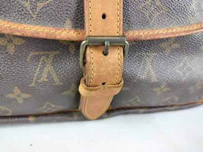 LOUIS VUITTON 882VI Monogram M42254 Saumur 35 Shoulder Bag