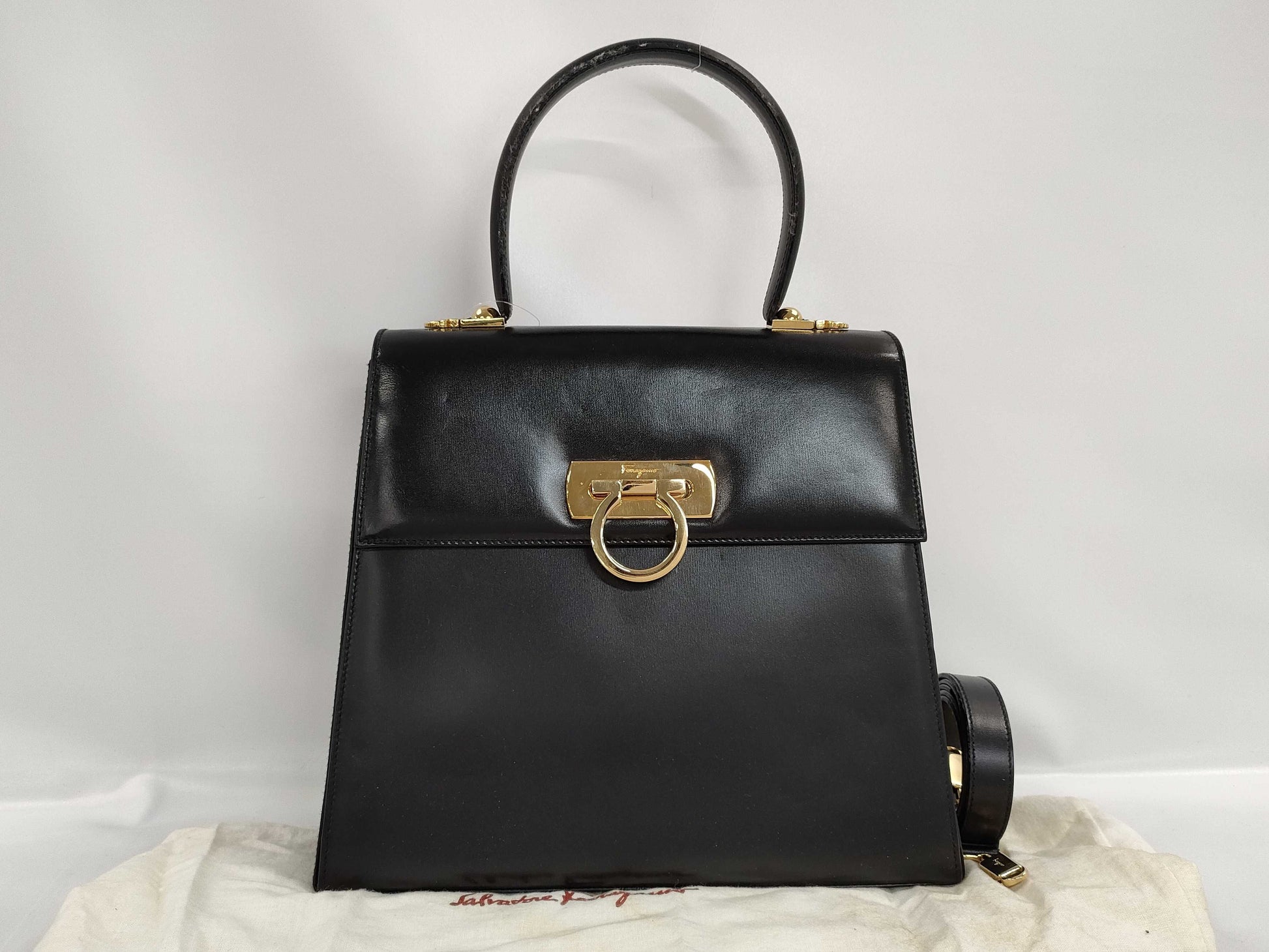 Salvatore Ferragamo Gancini 2-way leather handbag