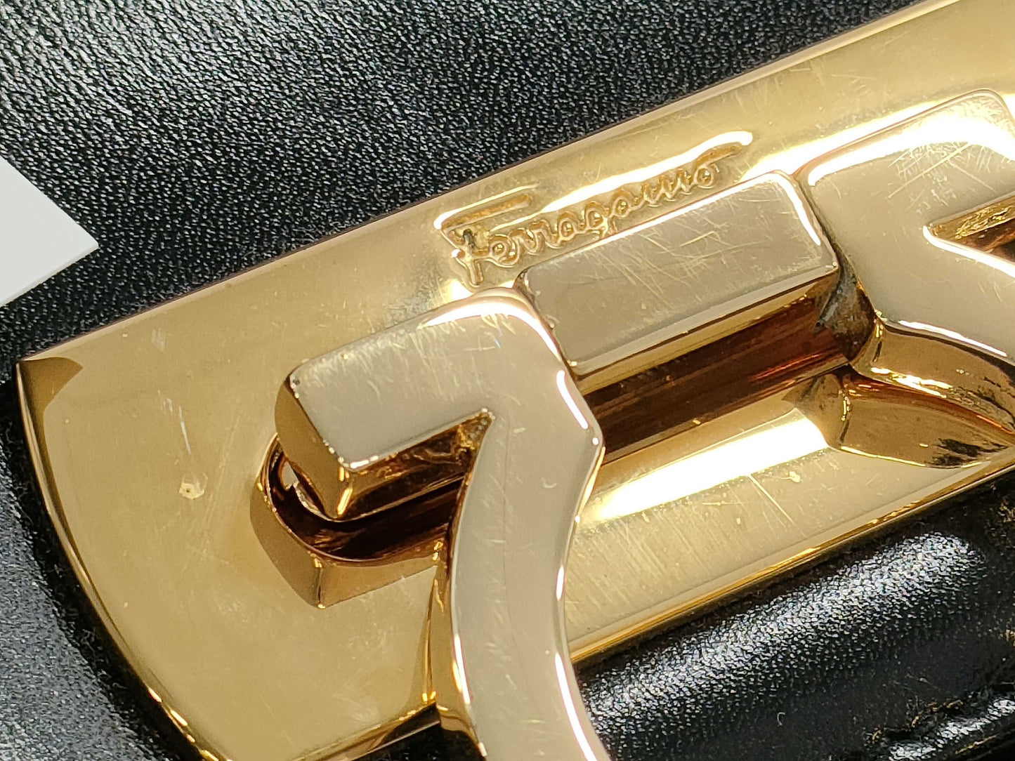 Salvatore Ferragamo Gancini 2-way leather handbag