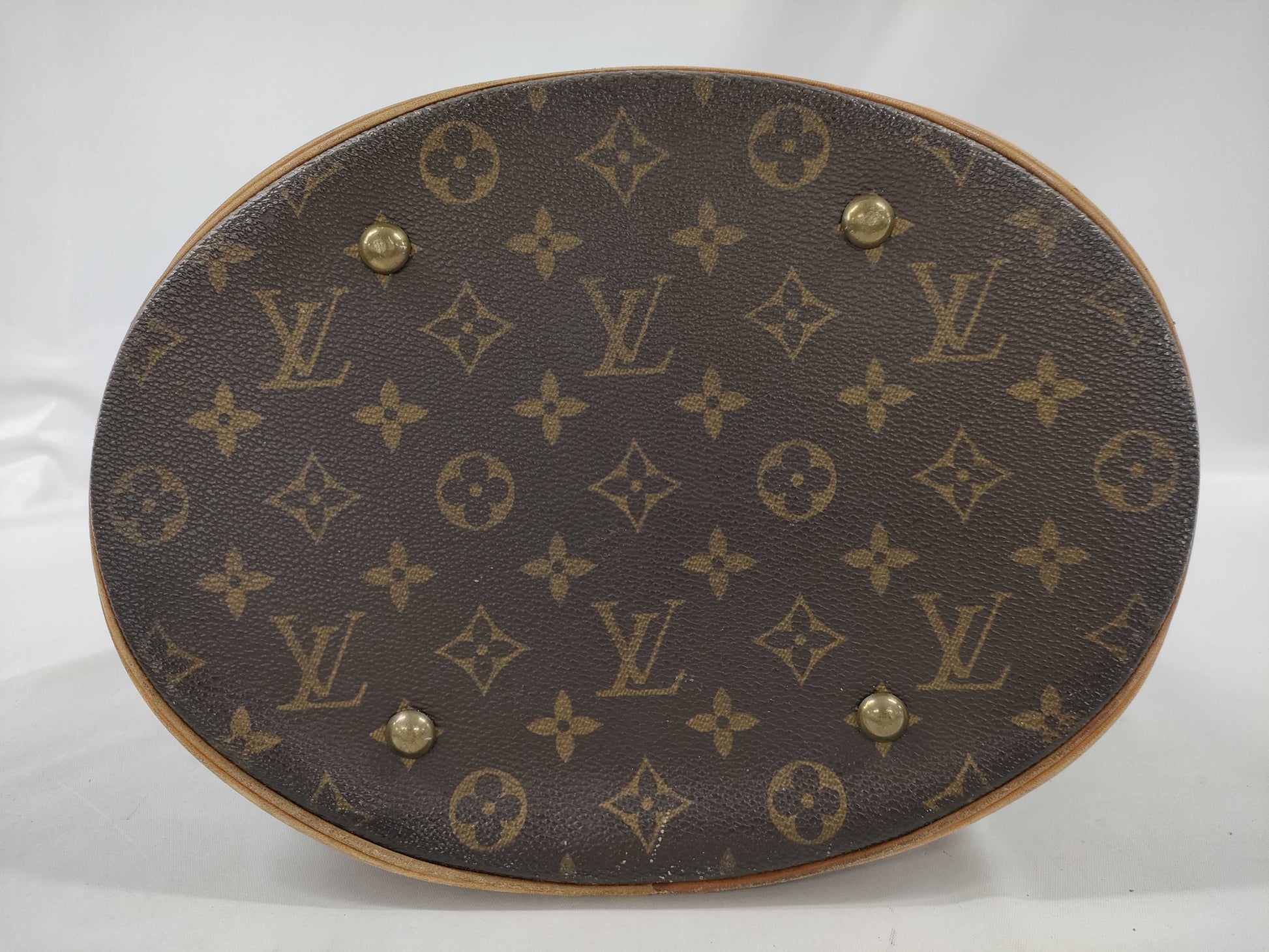 LOUIS VUITTON Monogram Bucket GM Shoulder Tote Bag