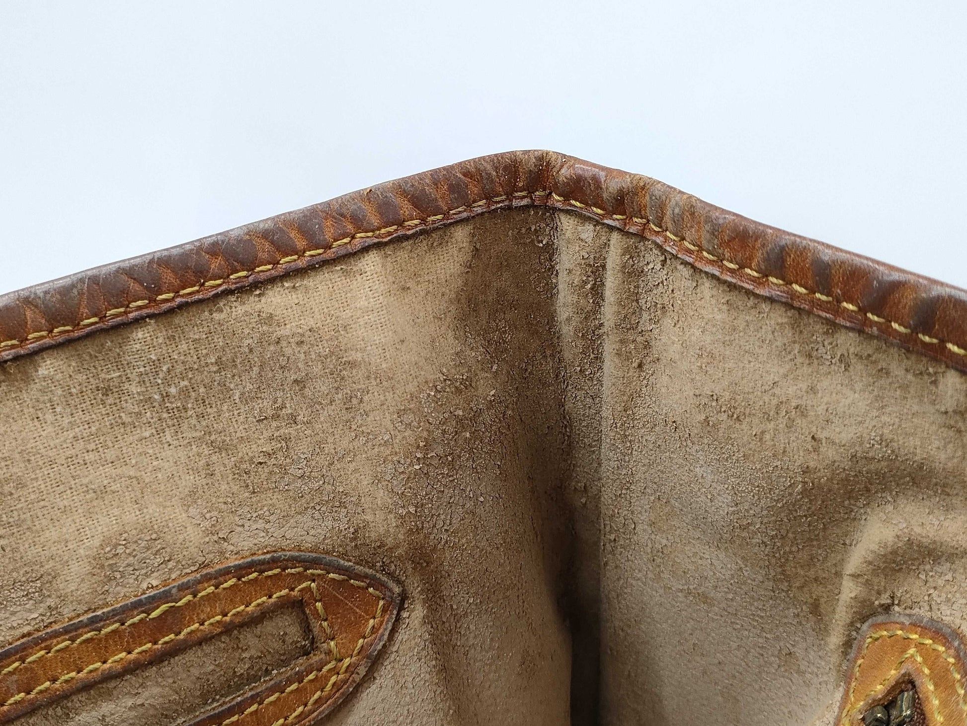 LOUIS VUITTON Monogram Bucket GM Shoulder Tote Bag