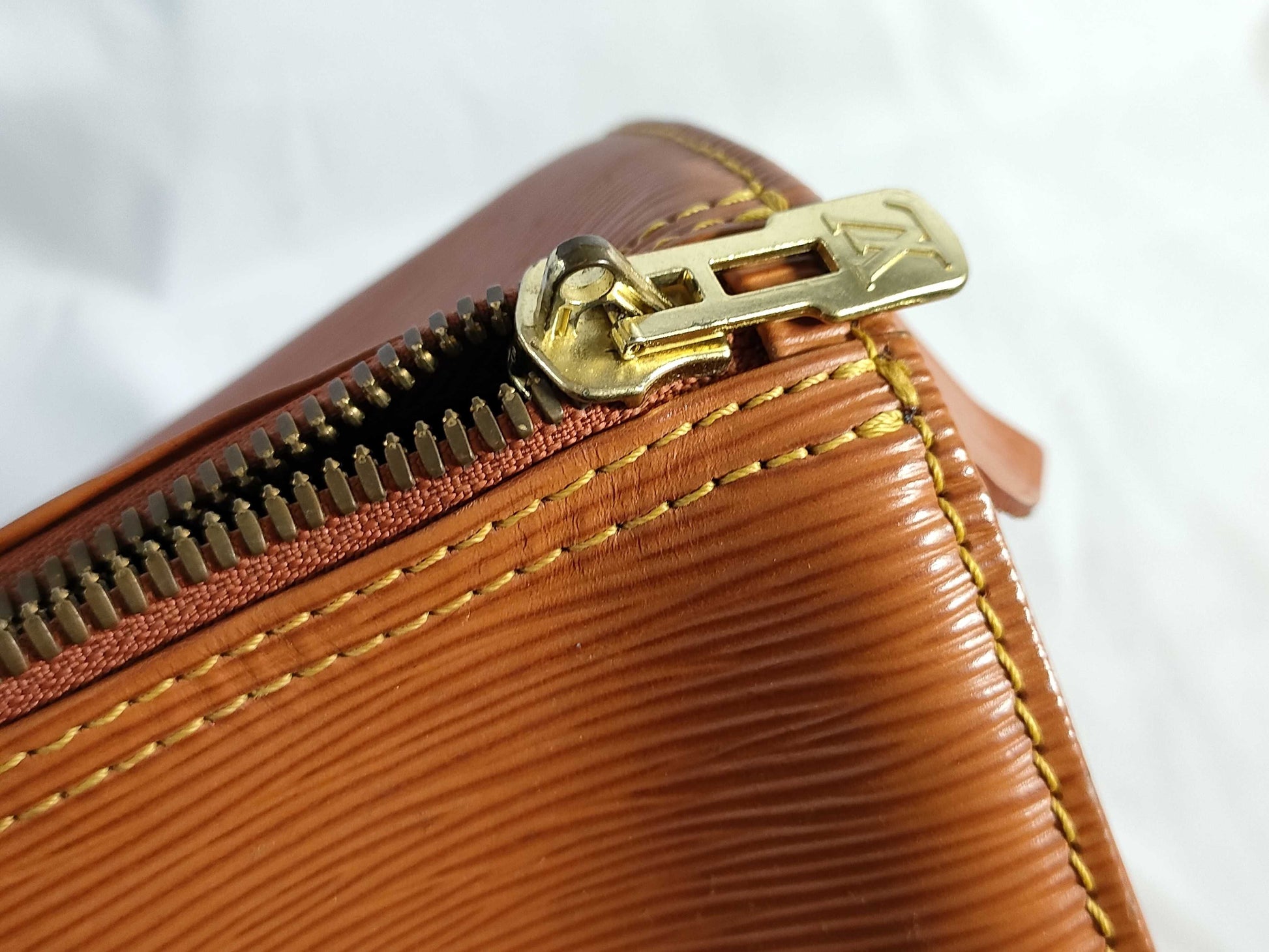 LOUIS VUITTON RFID Unavailable VI1924 Epi Keepall 50 M42968 Zipang Gold Boston Bag