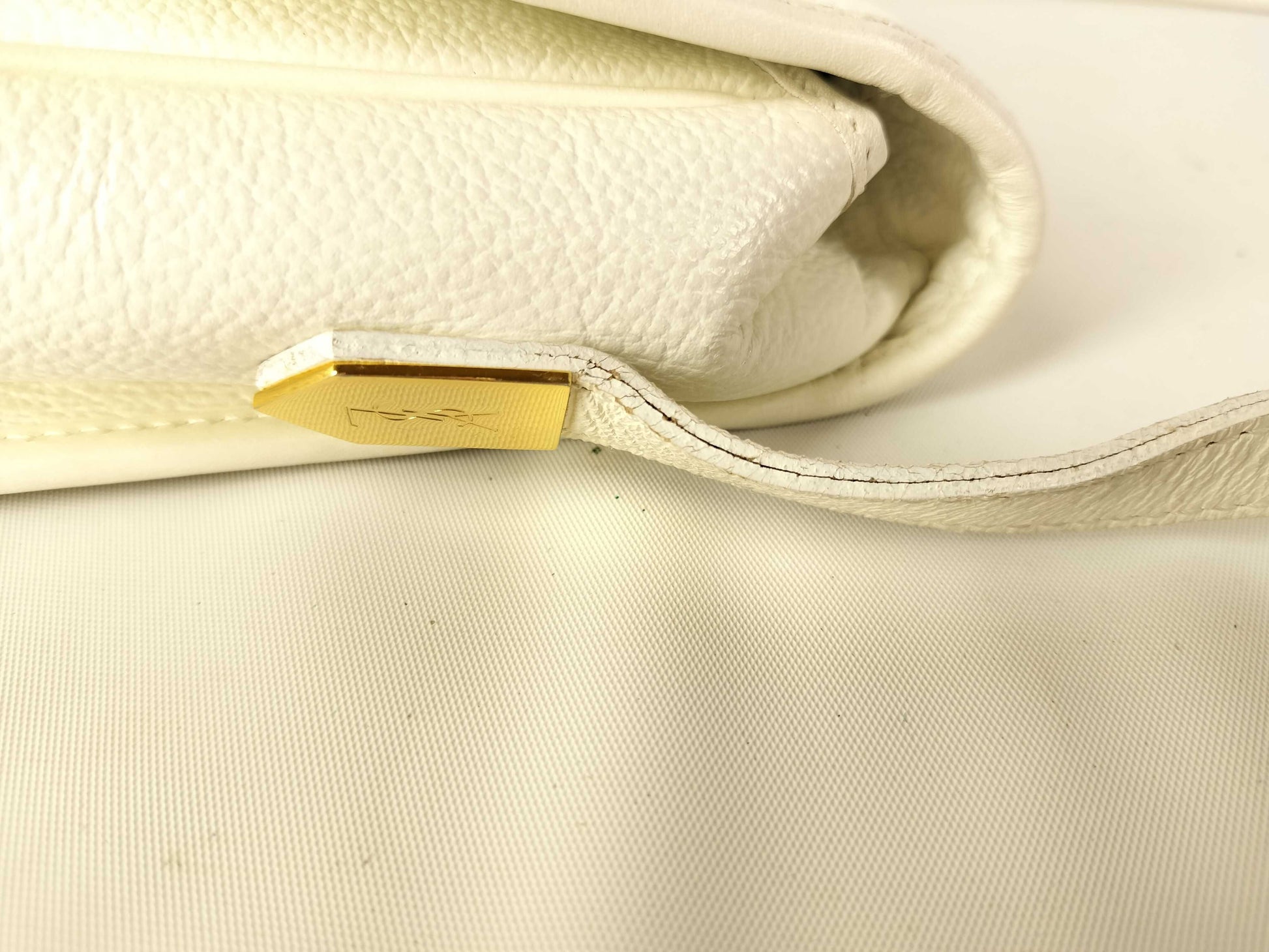 Yves Saint Laurent Leather Shoulder Bag