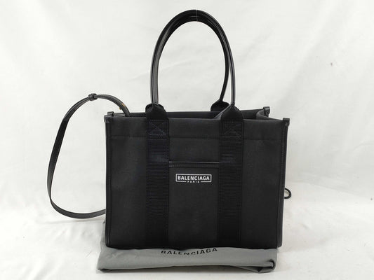 BALENCIAGA Hardware Black 2-Way Handbag 671402