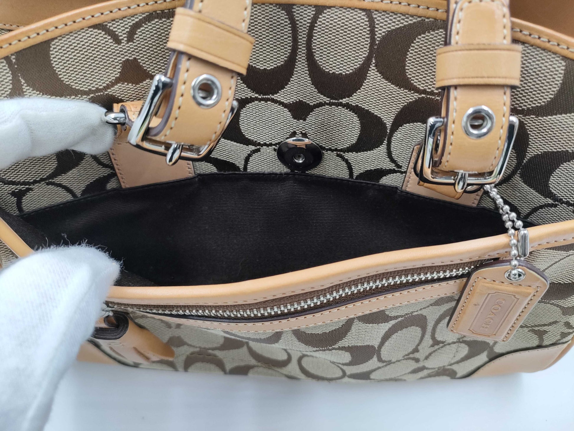 COACH Signature 6828 Bag Handbag