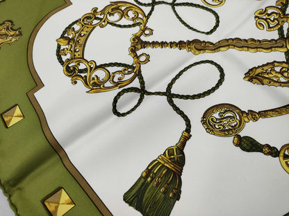HERMES Carré Key 90 Scarf