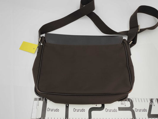 Salvatore Ferragamo Brown Leather Messenger Shoulder Bag