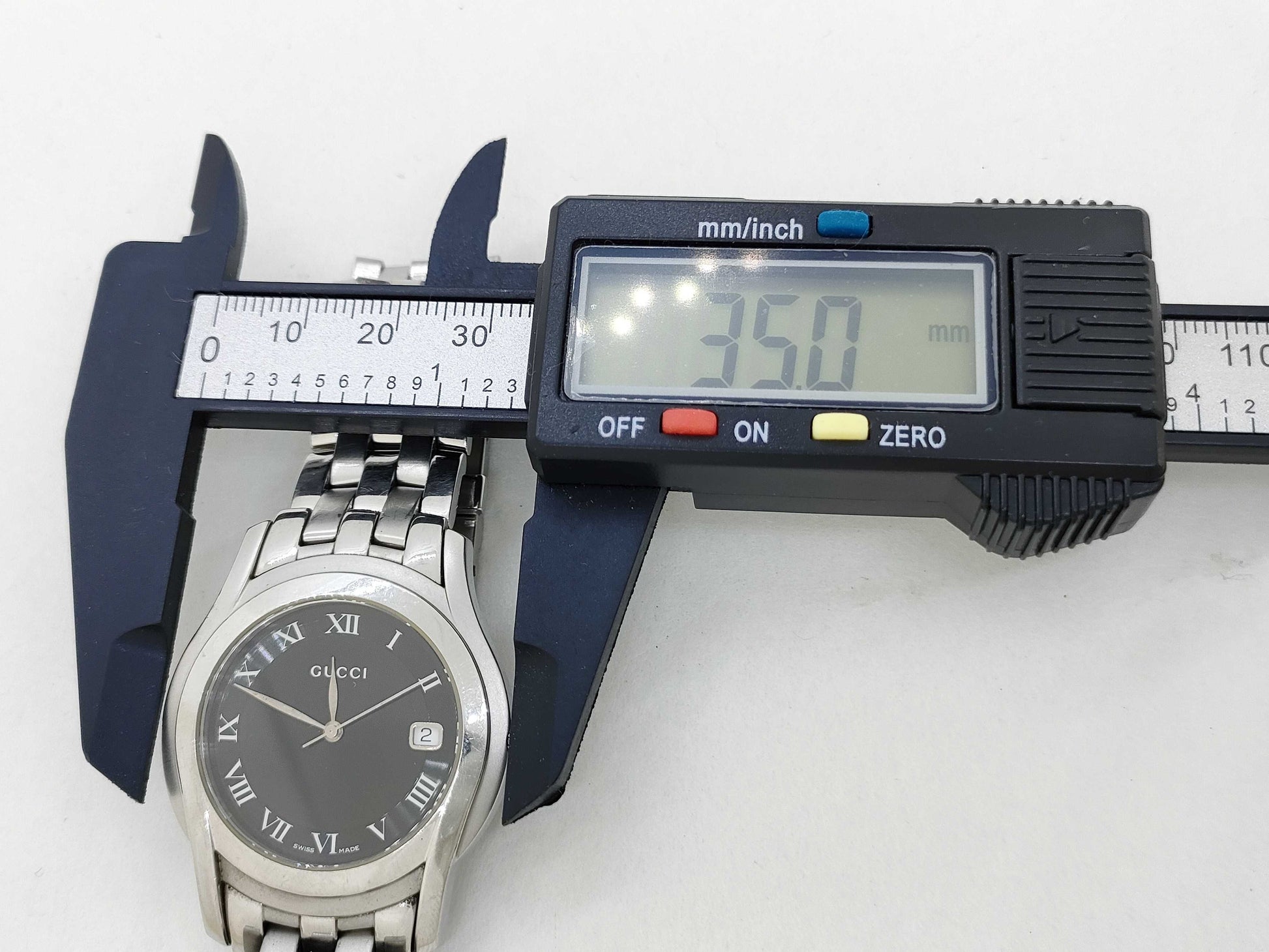 GUCCI 5500M 0026088 Unworked Men's Watch