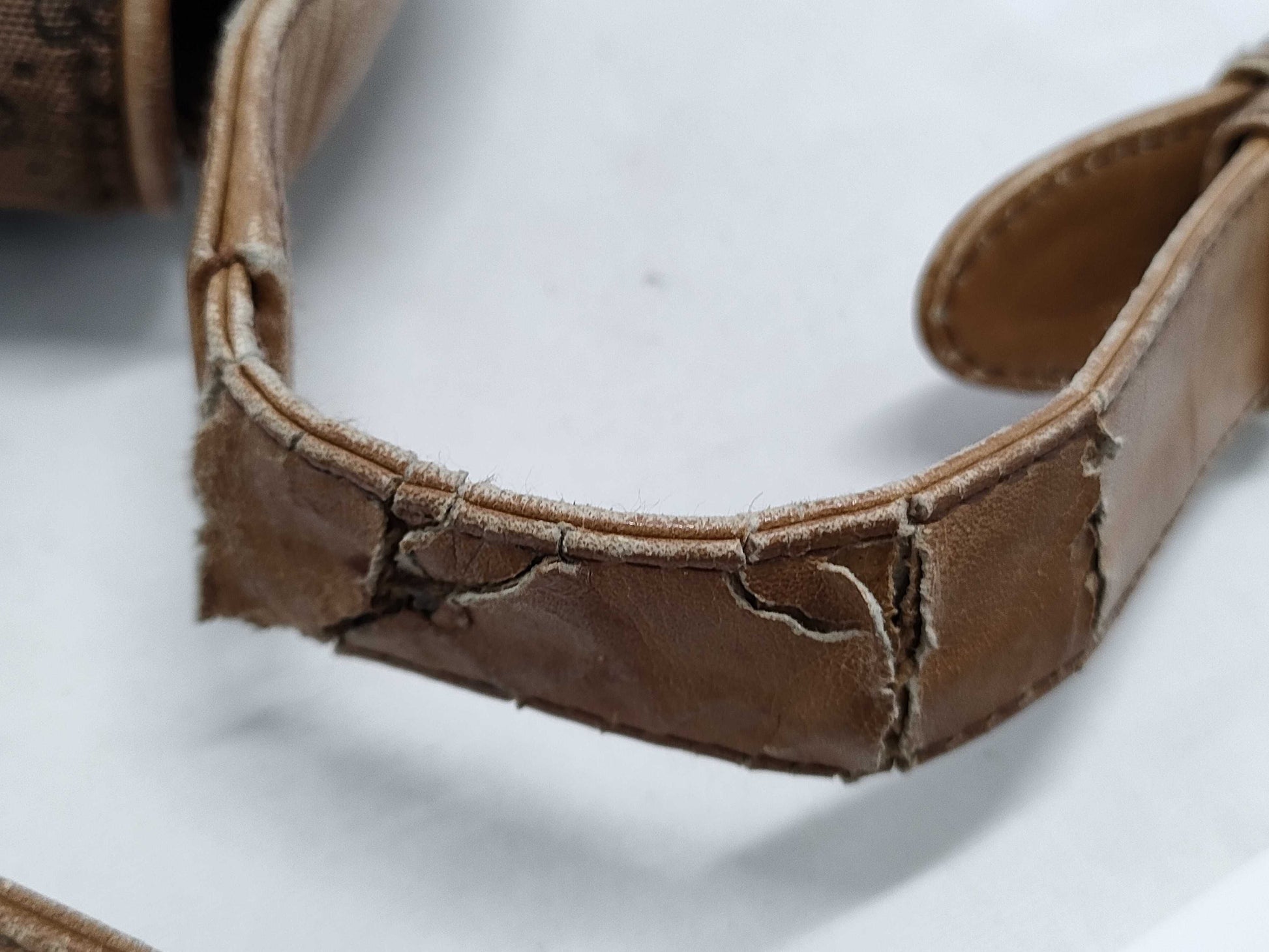 GUCCI Old Shoulder Bag