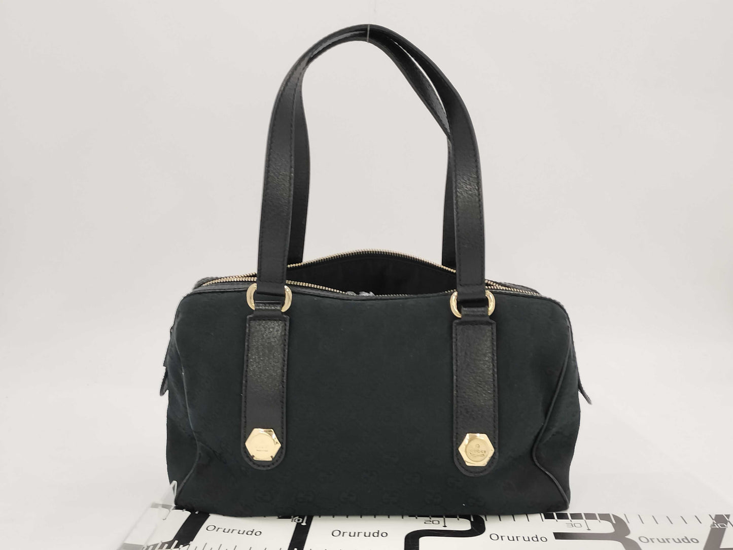 GUCCI 152457 002122 GG Canvas Handbag
