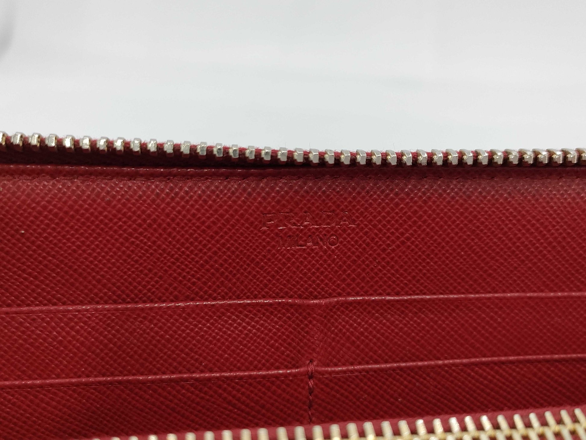 PRADA Saffiano Round Zip Long Wallet Red