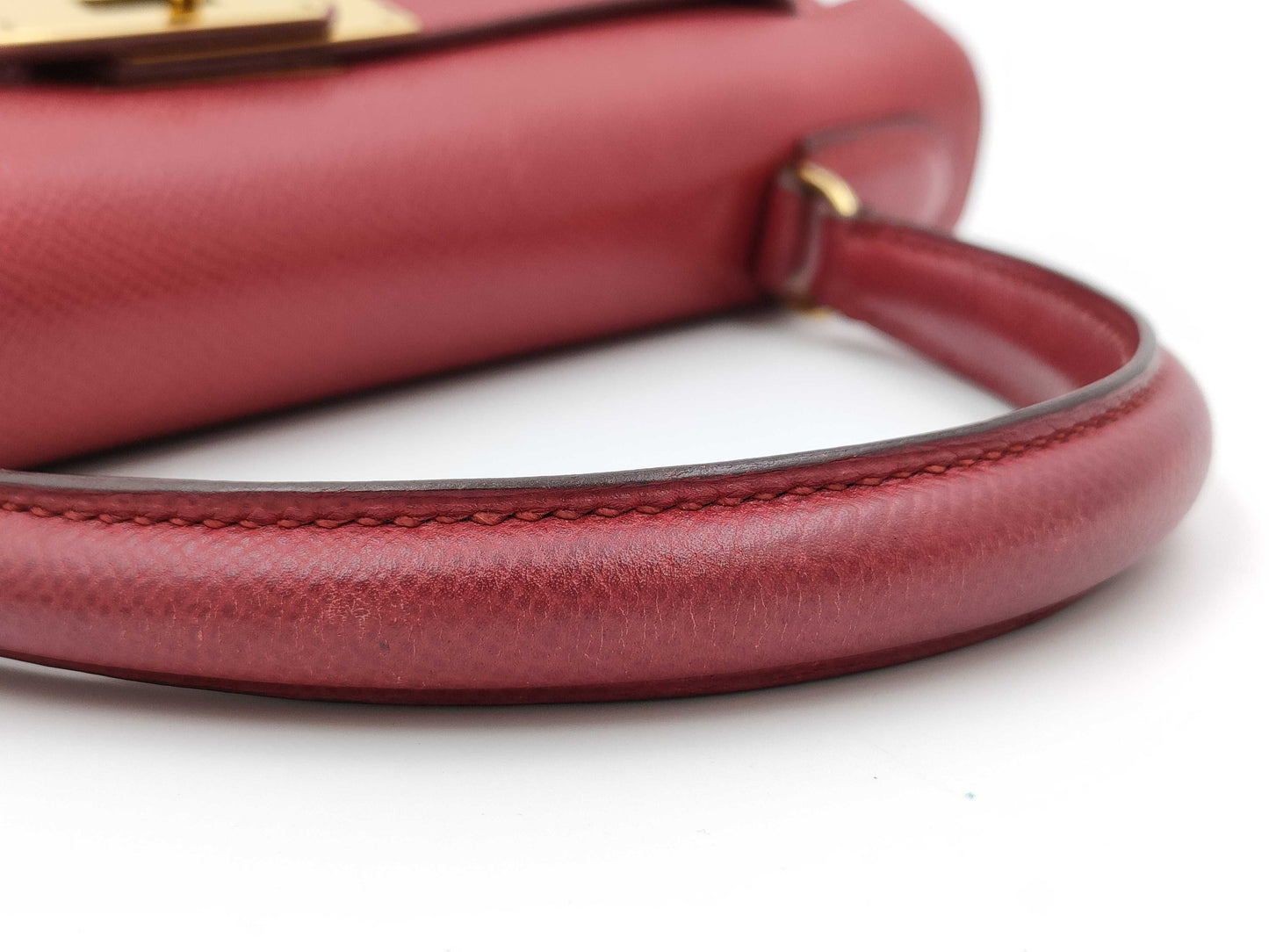 HERMES Kelly 28 Epsom Red Gold Hardware 〇U Stamp Handbag