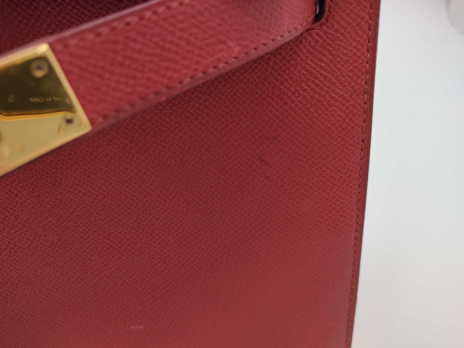 HERMES Kelly 28 Epsom Red Gold Hardware 〇U Stamp Handbag