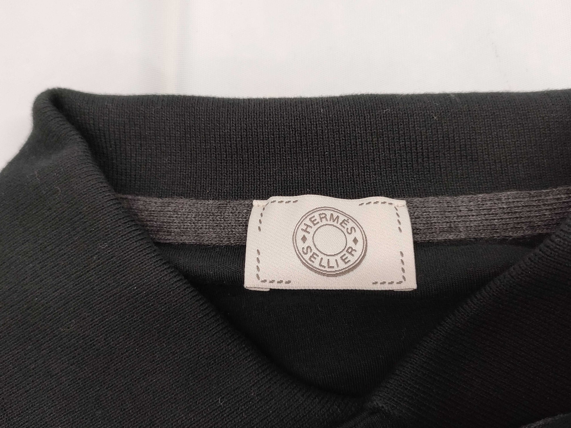 HERMES Serie Button Short Sleeve Polo Shirt Black/Unused Tops