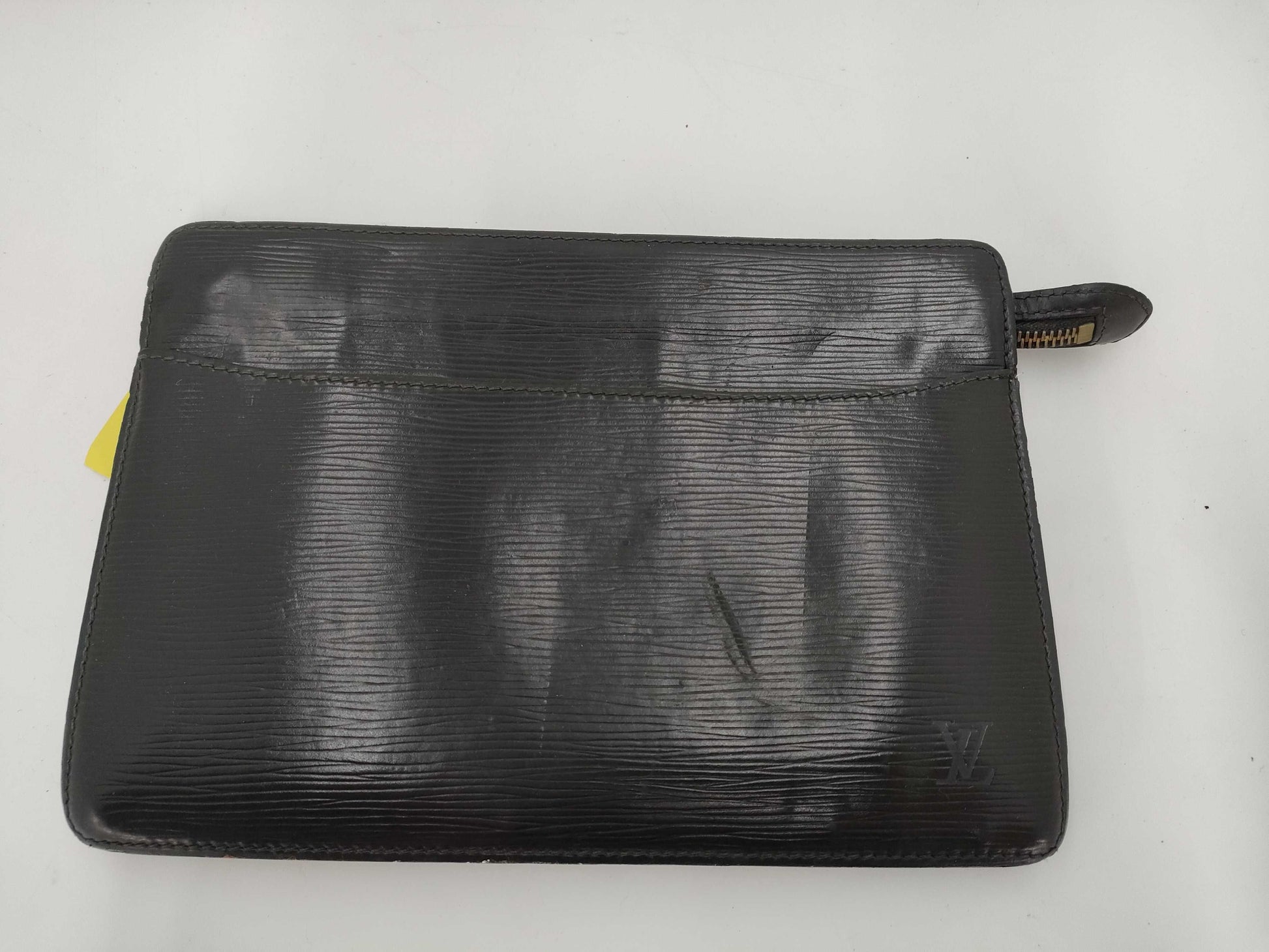 LOUIS VUITTON Epi Pochette Homme / Black Second Bag