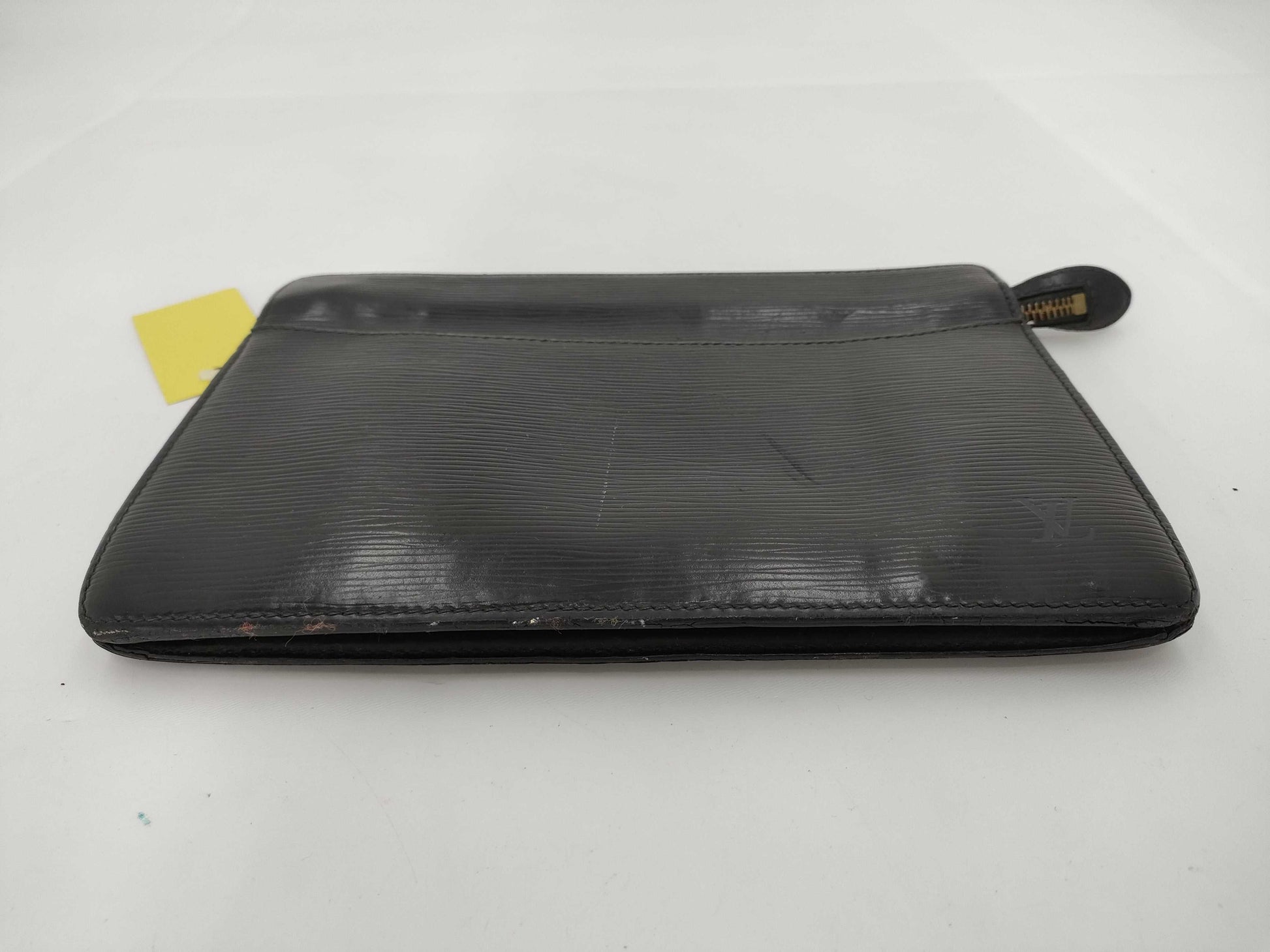 LOUIS VUITTON Epi Pochette Homme / Black Second Bag