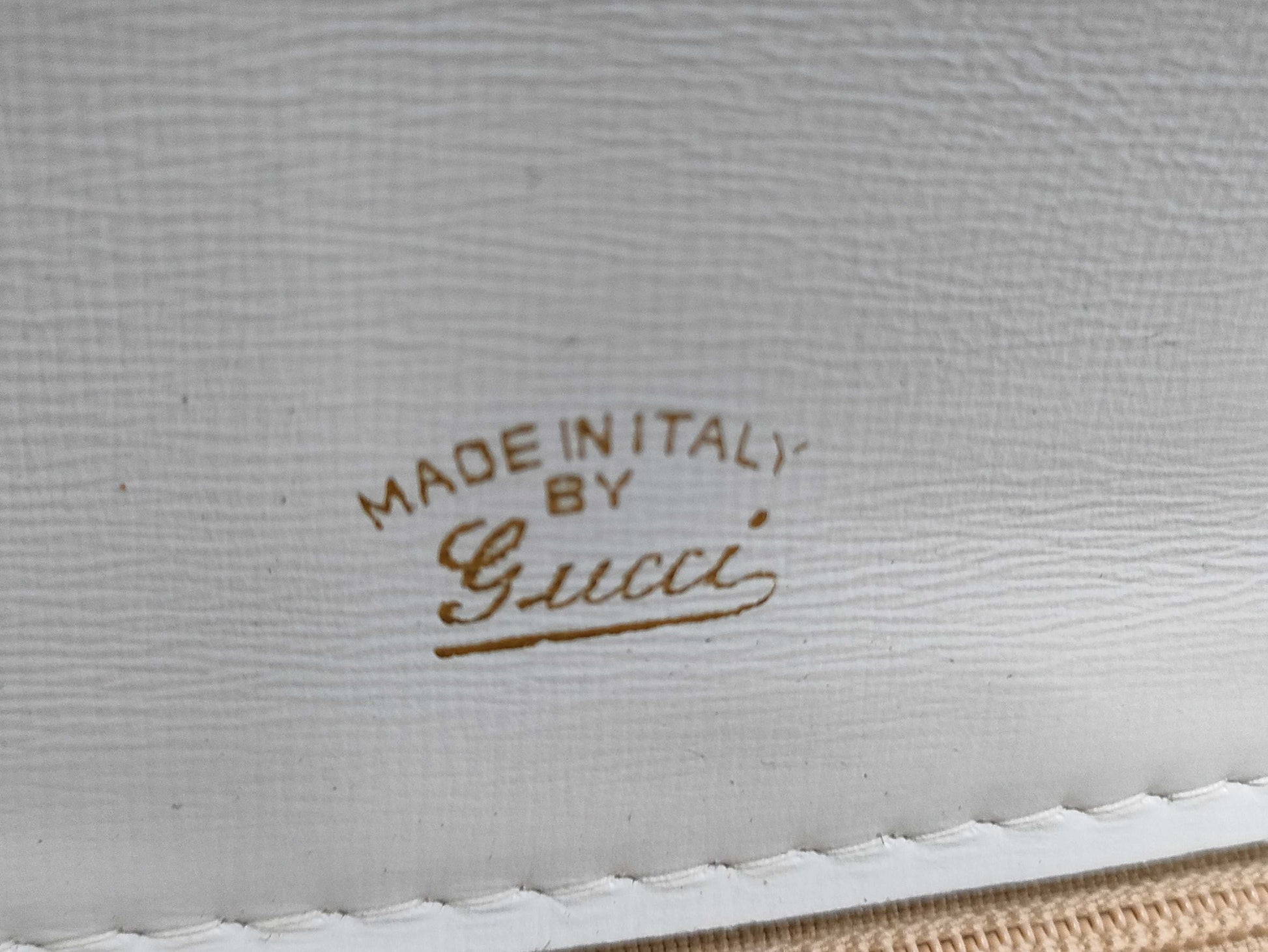 GUCCI Old Leather Chain Shoulder Bag