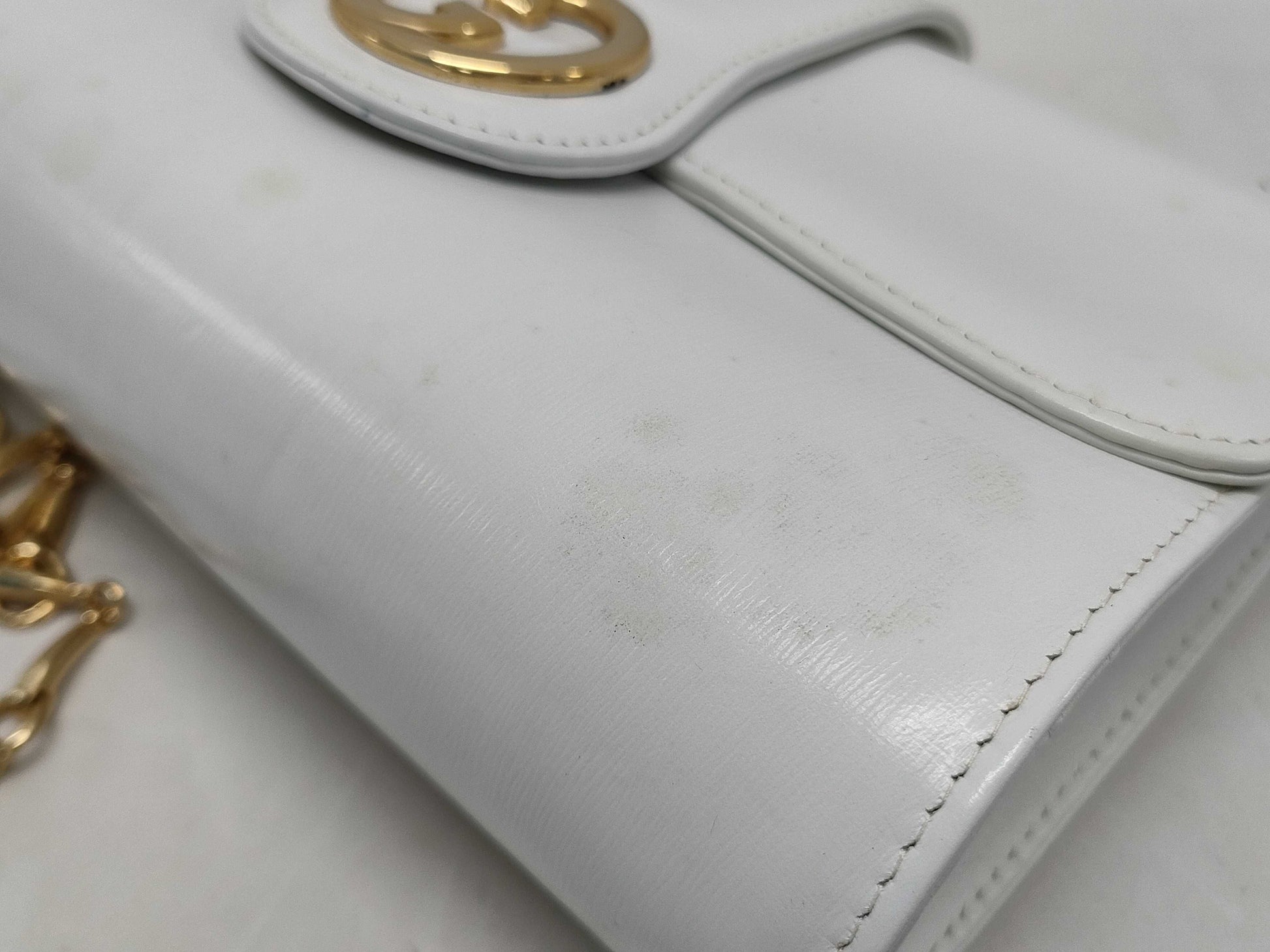 GUCCI Old Leather Chain Shoulder Bag