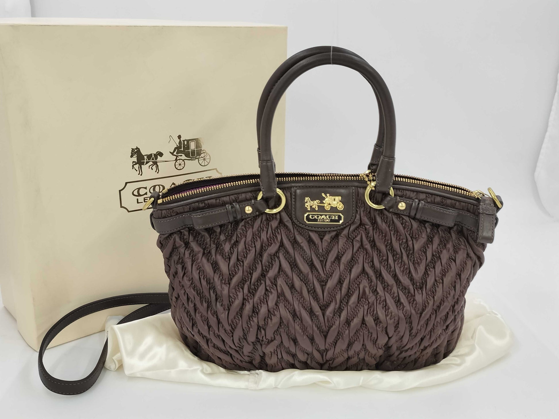 COACH 18637 Madison Shoulder Bag