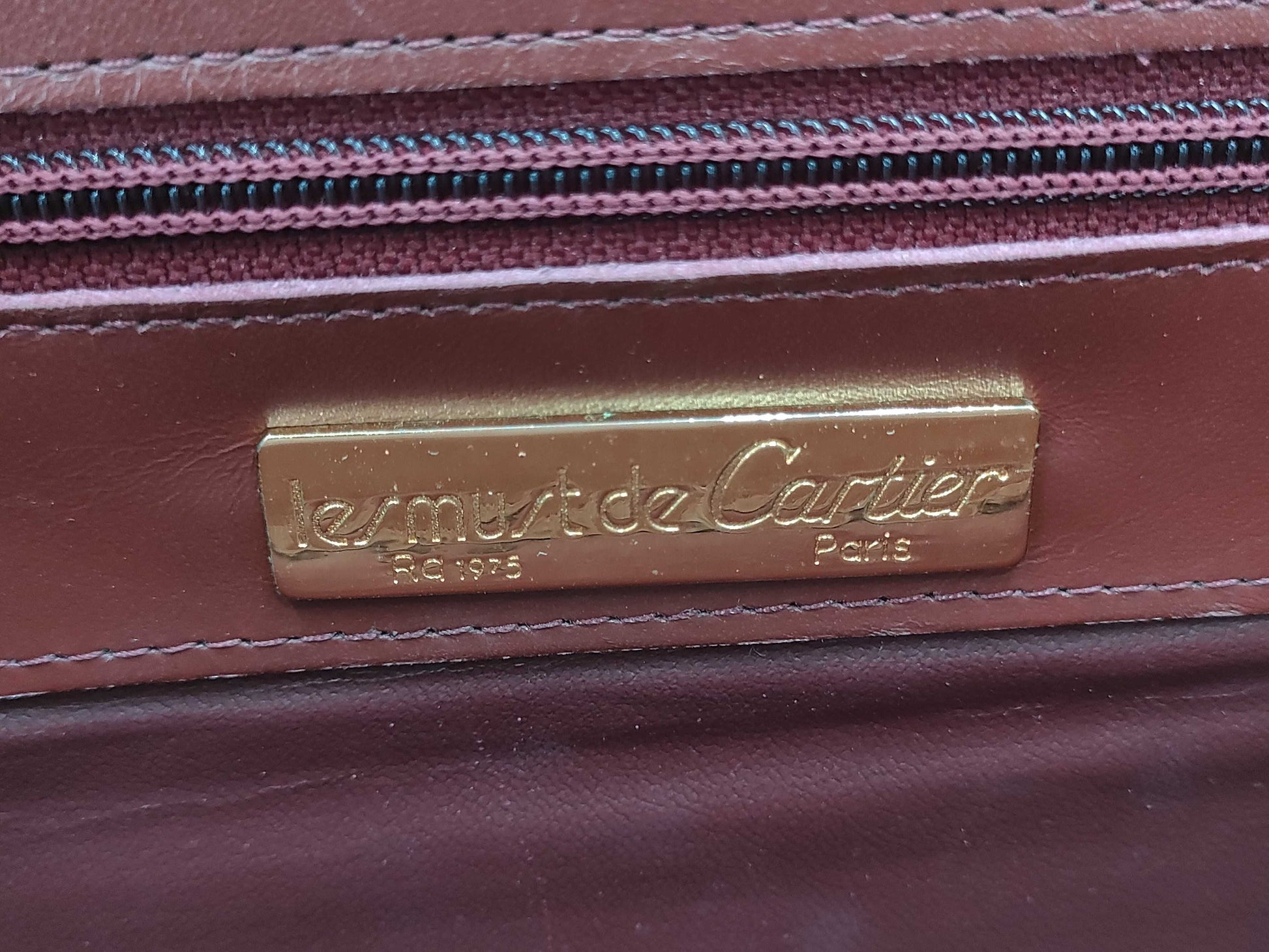 Cartier Must Shoulder Bag 250709Y7666