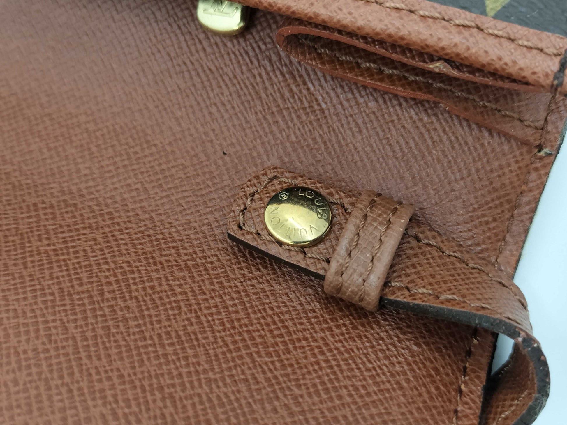 LOUIS VUITTON Monogram Shoulder Bag