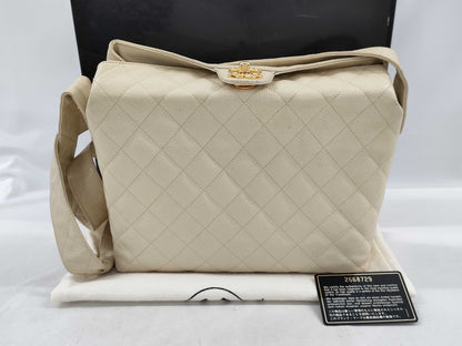 CHANEL Caviar Skin Turnlock Tote with G/Seal Shoulder Bag