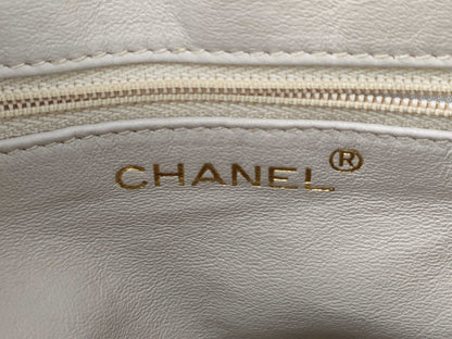 CHANEL Caviar Skin Turnlock Tote with G/Seal Shoulder Bag