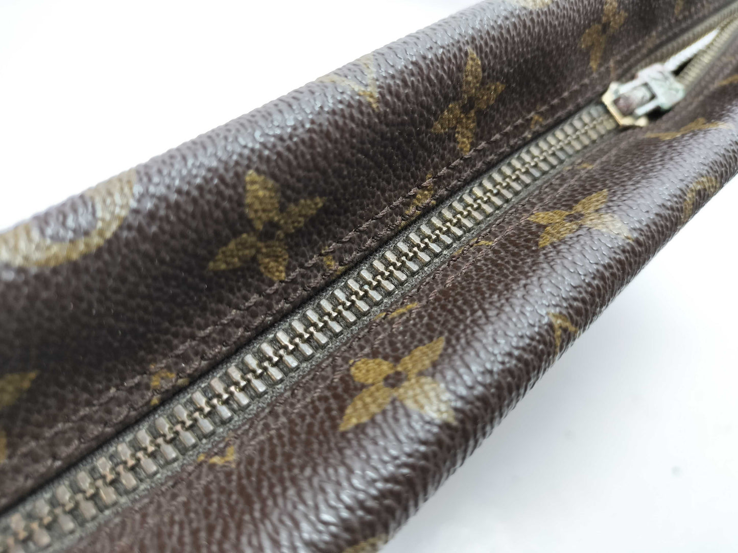 LOUIS VUITTON Monogram True Toilette/Poche Toilette Second Bag