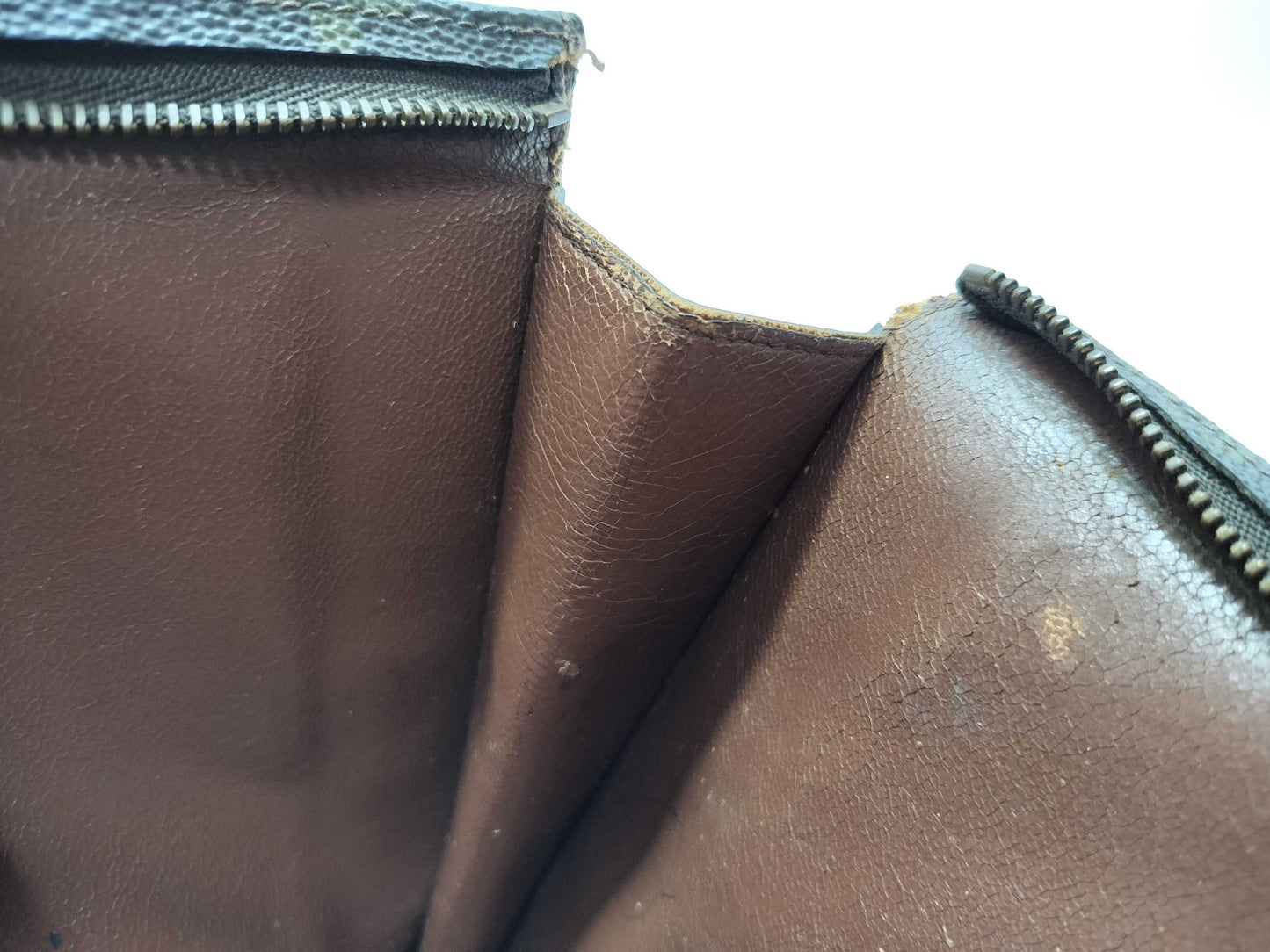 LOUIS VUITTON Monogram True Toilette/Poche Toilette Second Bag