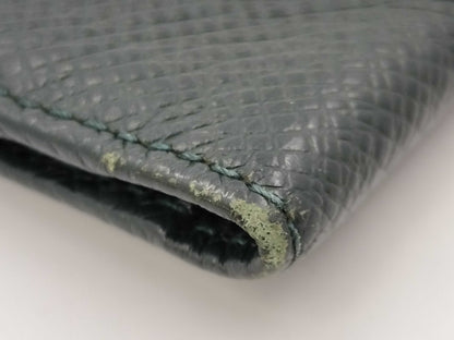 LOUIS VUITTON Taiga Long Wallet Green