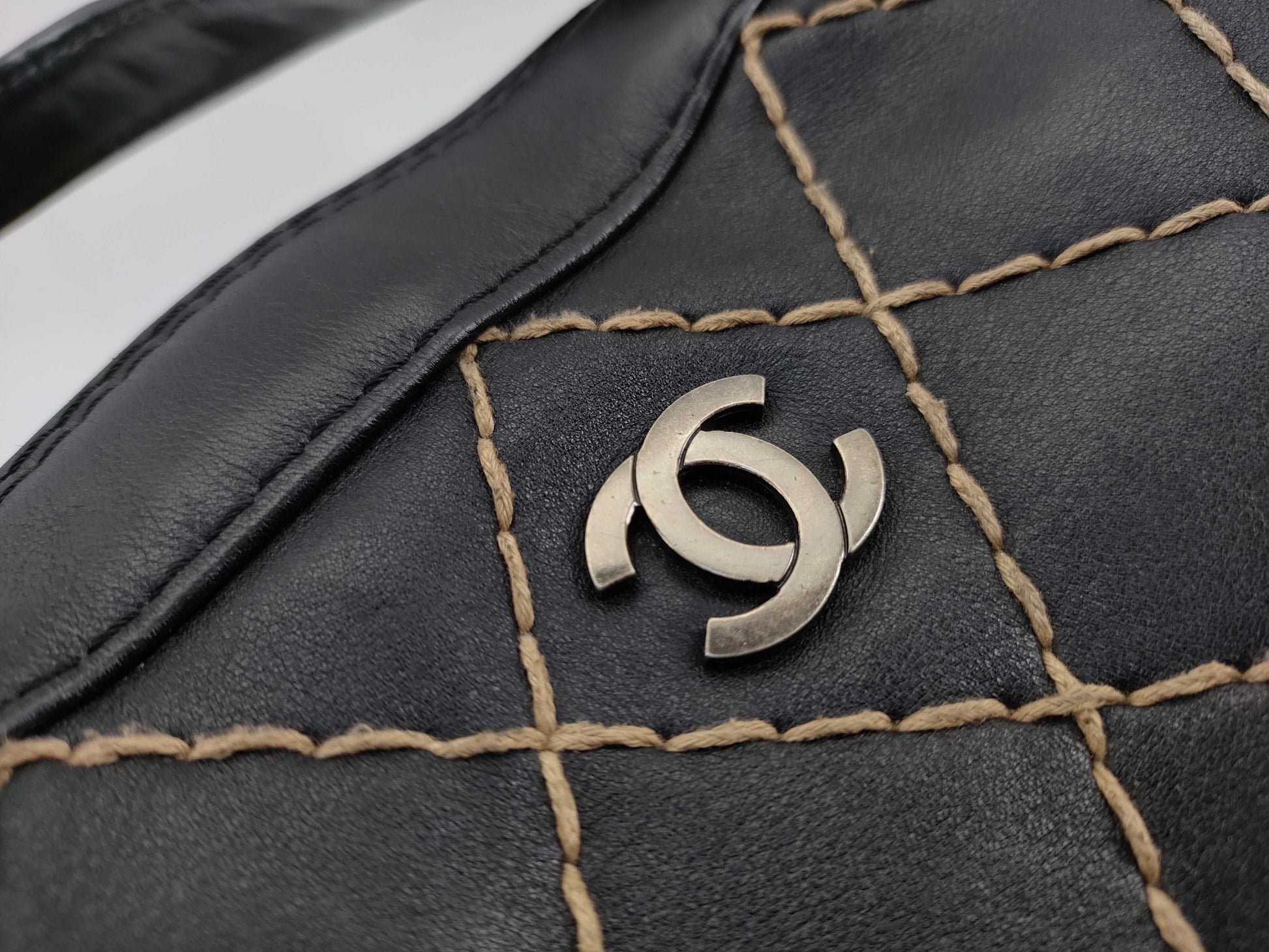 CHANEL [With sticker] No. 6 Wild Stitch Boston Bag Tote Bag
