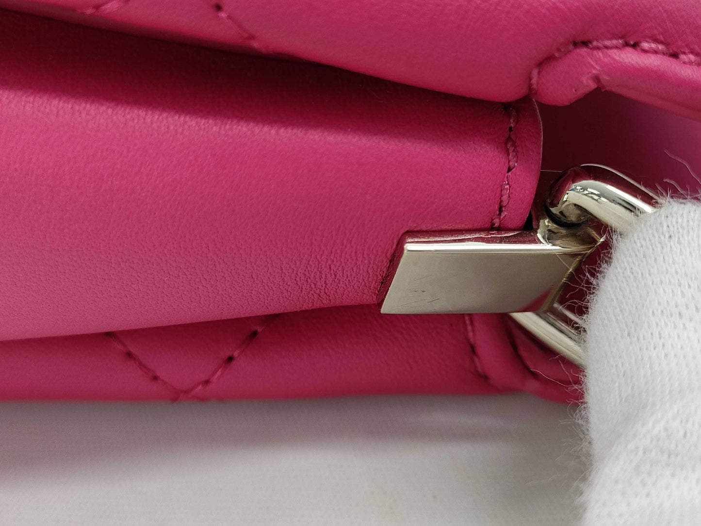 Kate Spade PXRU5747 Chain Shoulder Bag