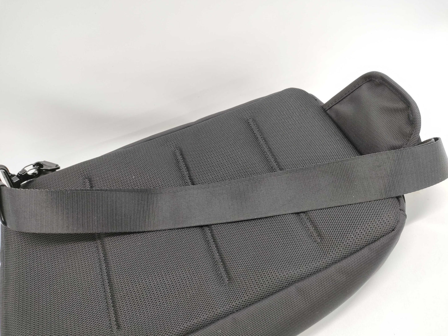Zero Halliburton Nylon Body Bag