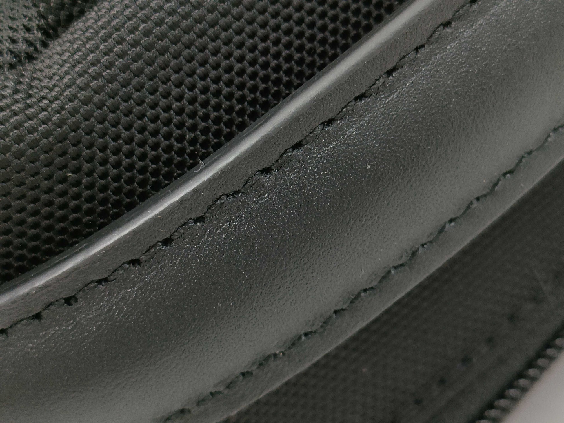 Zero Halliburton Nylon Body Bag