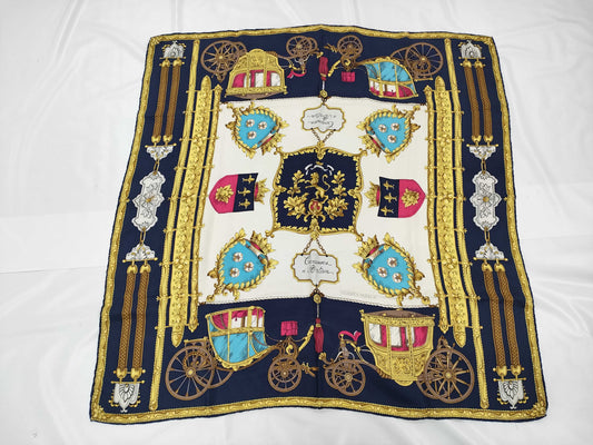 HERMES Carre Scarf