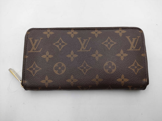 LOUIS VUITTON Monogram Zippy Wallet