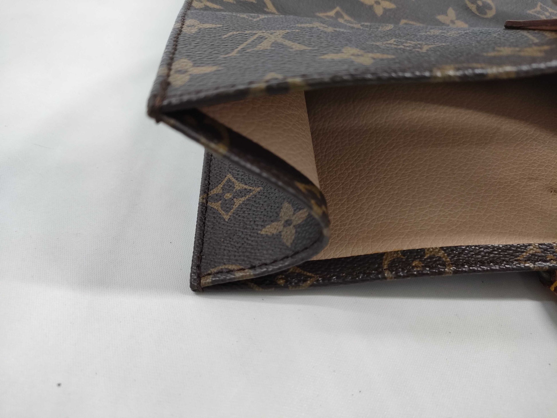 LOUIS VUITTON Monogram Sac Plat Tote Bag